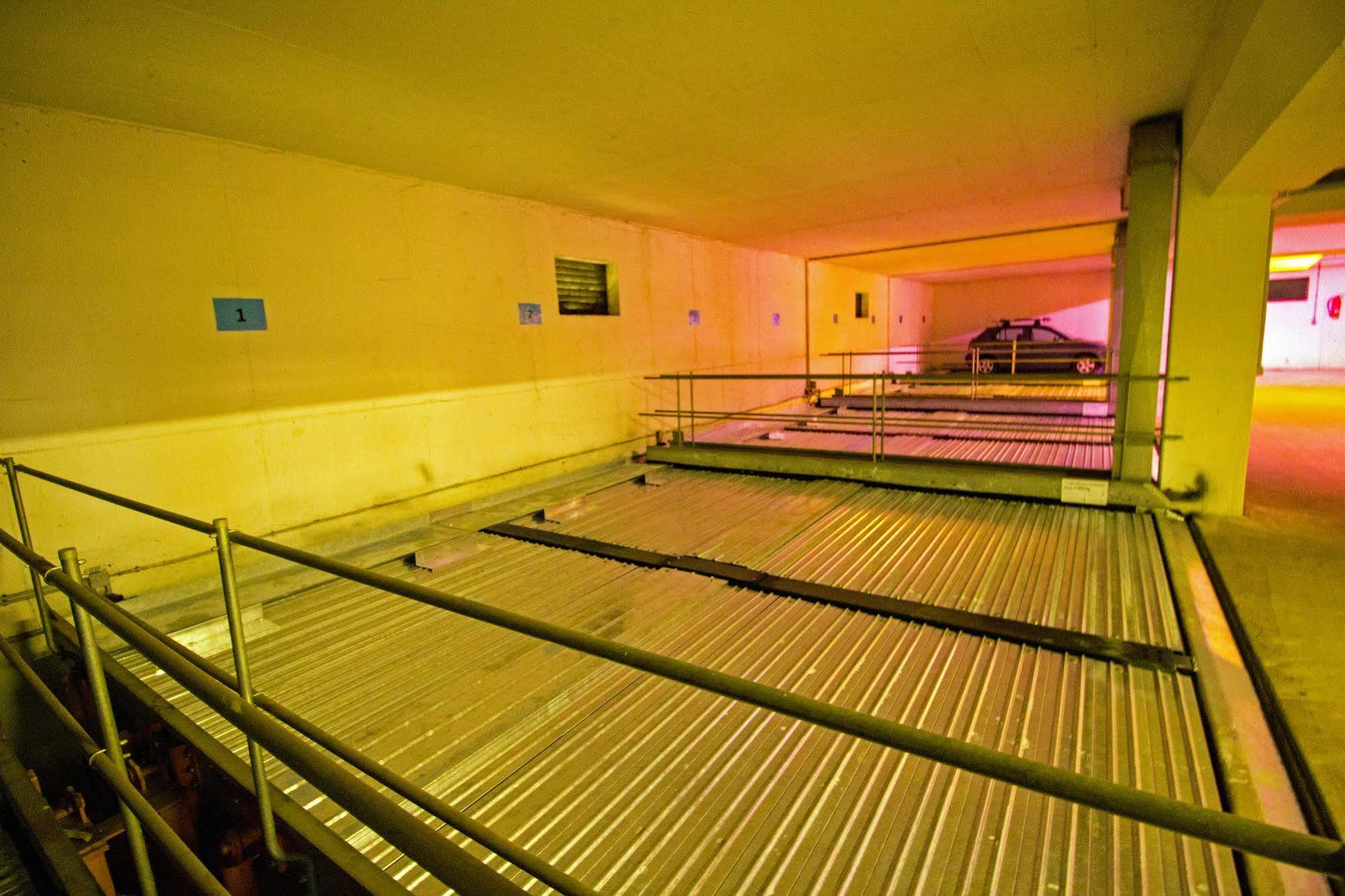 Hotel Zur Linde Hohenlinden Zewnętrze zdjęcie